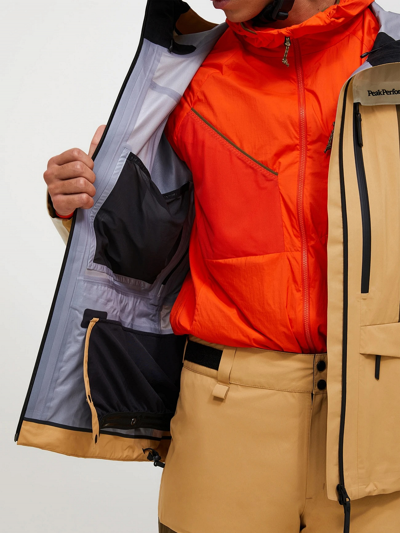 M Gravity Gore-Tex 3L Jacket (FW25) - Peak Performance Whistler